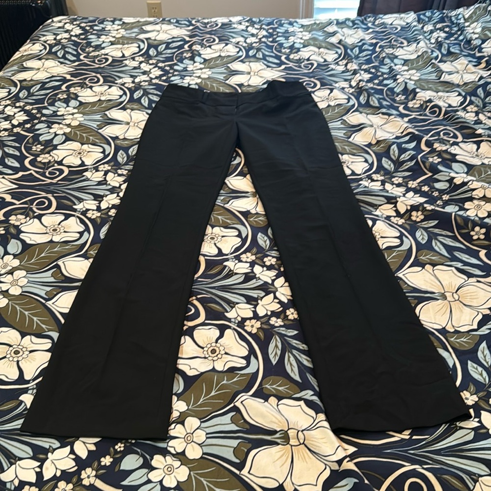Limited Drew Fit black dress pants size 6L